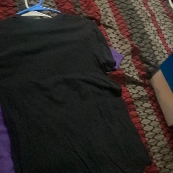 Nike tee - Picture 2 of 2